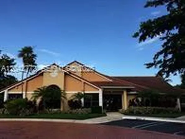 5721 Riverside Dr #103B5, Coral Springs, FL 33067