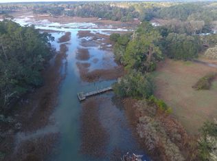 129 Liberty St, Mc Clellanville, SC 29458