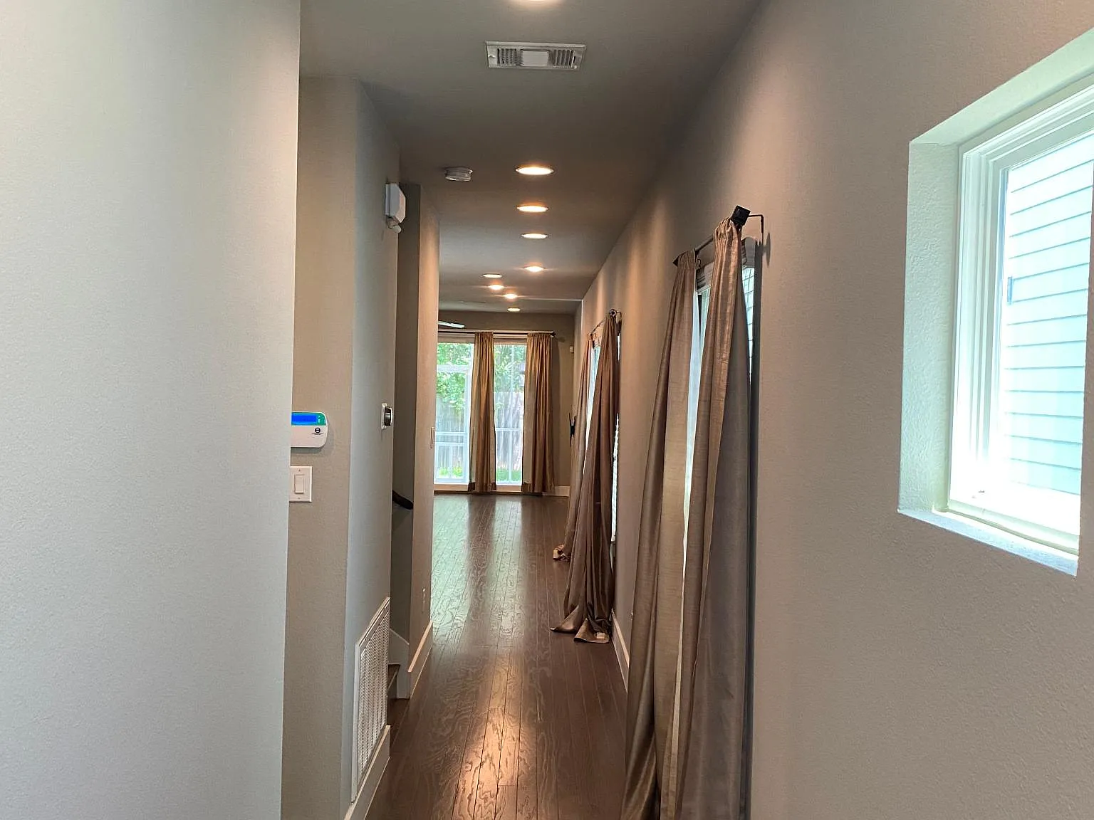 151 Claremont Ave — Photo 4