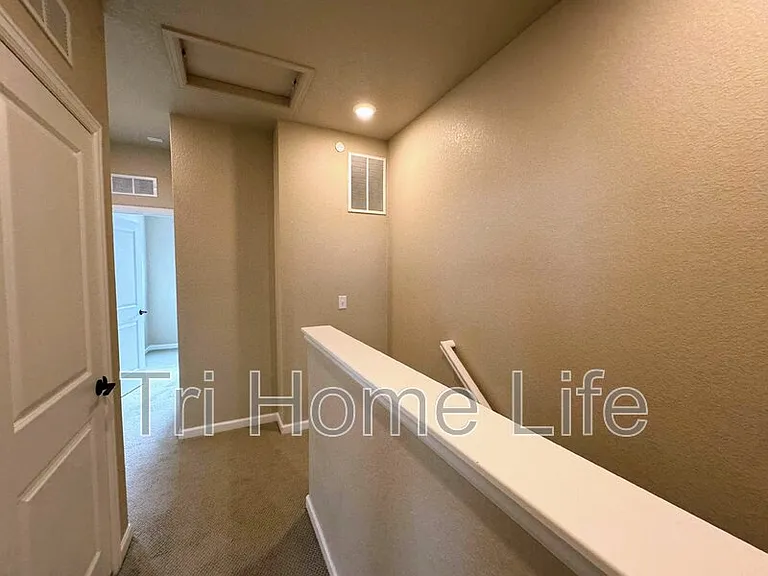 7022 Doncaster Ct — Photo 26