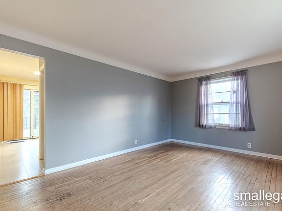 5th image of 737 Everglade Dr SE