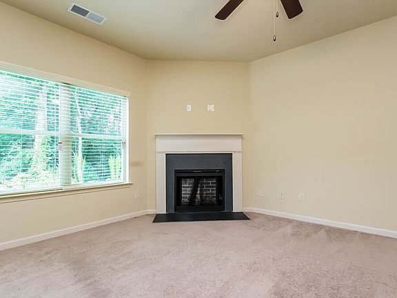 2nd image of 1367 Avington Glen Way