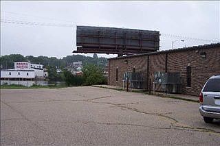 3rd image of 300 N River St