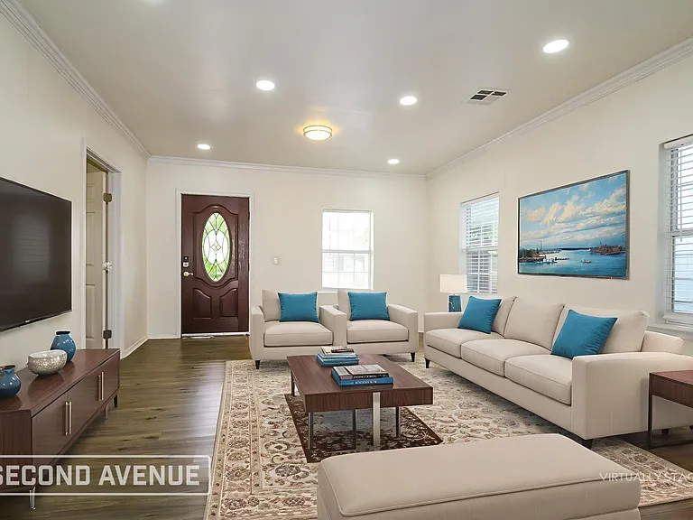1521 S Blackwelder Ave — Photo 2