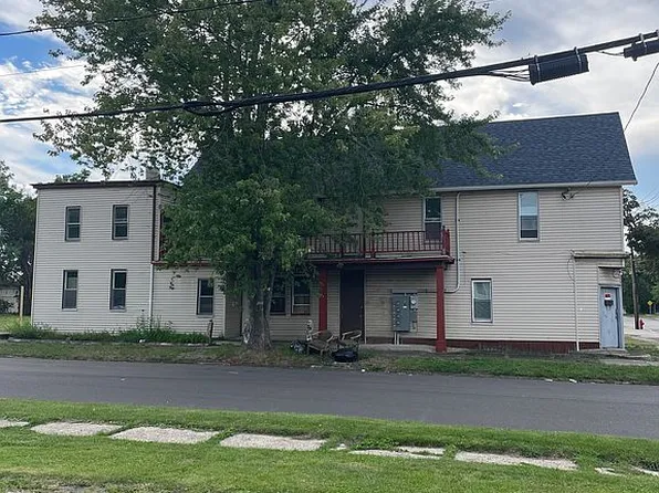 93 Leroy Ave, Buffalo, NY 14214