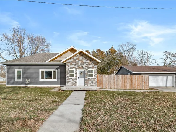 209 N Cherry St, Saint Charles, IA 50240