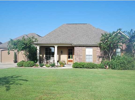 2nd image of 136 Grand Lake Dr