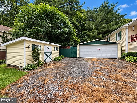15th image of 10105 Country Club Rd SE