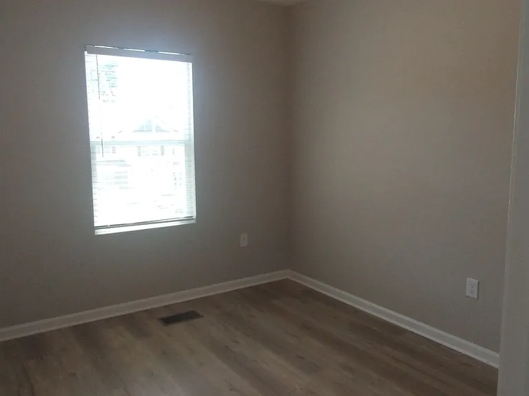 145 Walking Path Pl — Photo 12