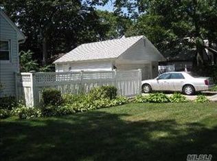 1817 Horatio Ave, Merrick, NY 11566