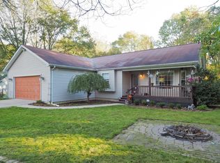 3522 Pondview Dr, Kalamazoo, MI 49009