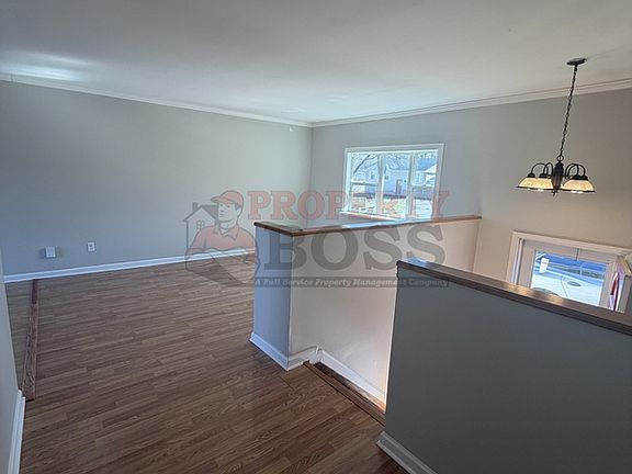 2nd image of 3732 W 78th Pl