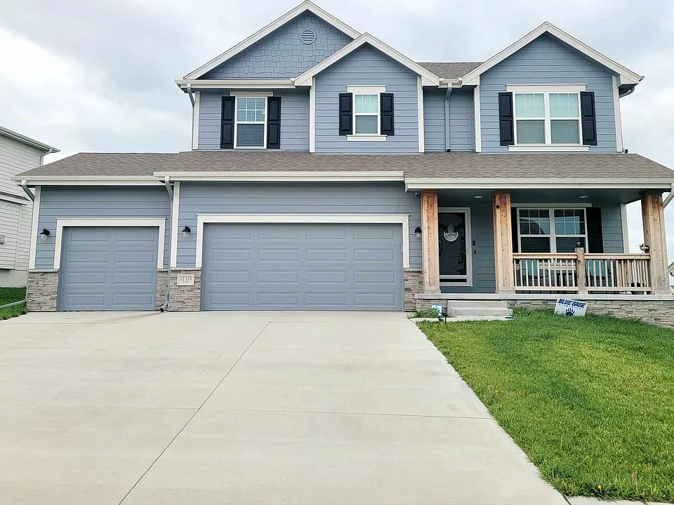 21319 I St