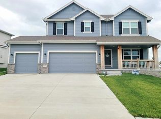 21319 I St, Elkhorn, NE 68022