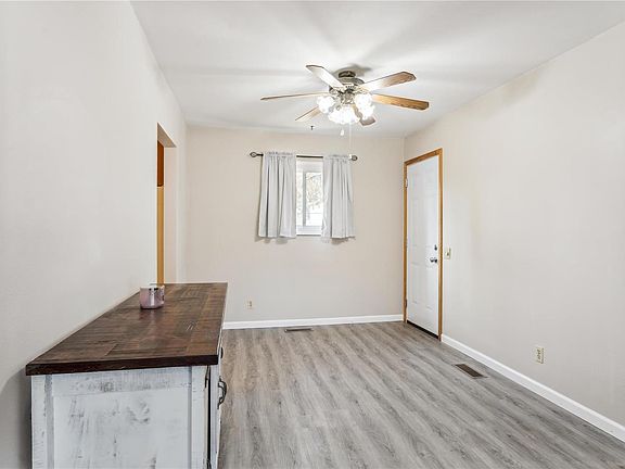 4th image of 10973 Saxonhall Dr
