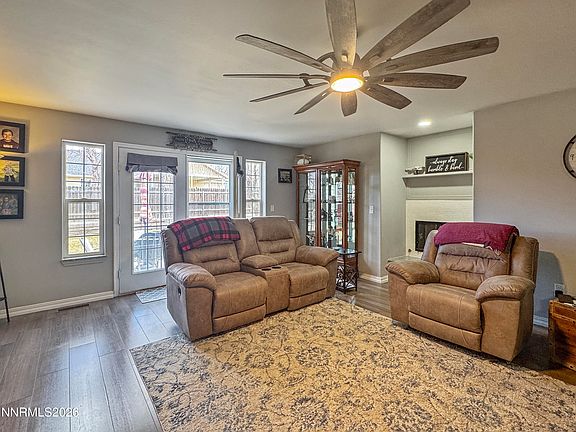2nd image of 4131 Two Rock Dr