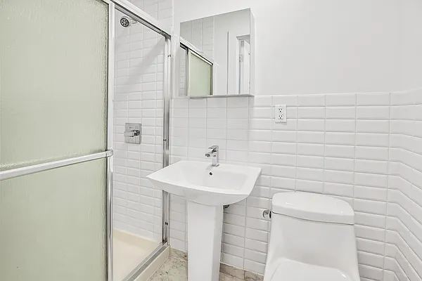 Rented by Douglas Elliman | media 14
