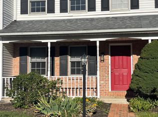 75 Brookfield Rd, Lititz, PA 17543