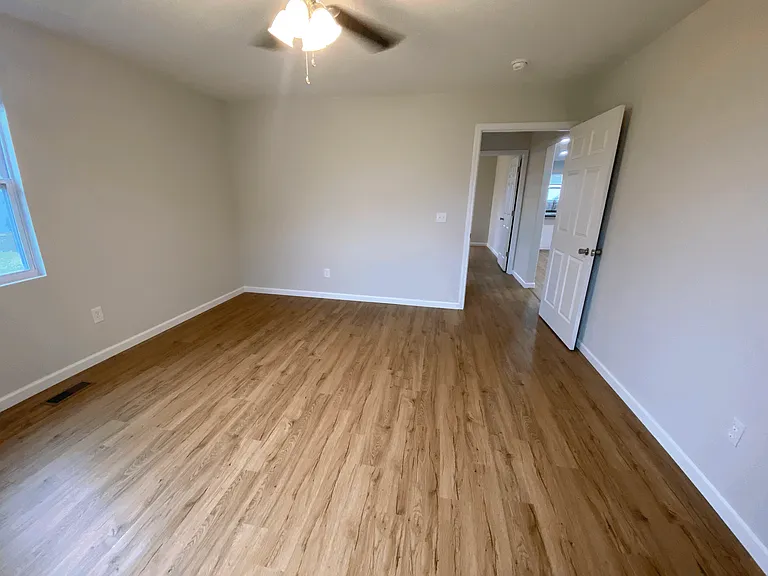 131 County Road 676 — Photo 12