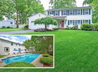 1952 Powder Horn Rd, Toms River, NJ 08755