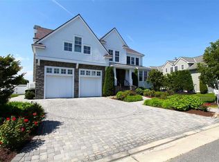 7911 Bayshore Dr, Margate, NJ 08402