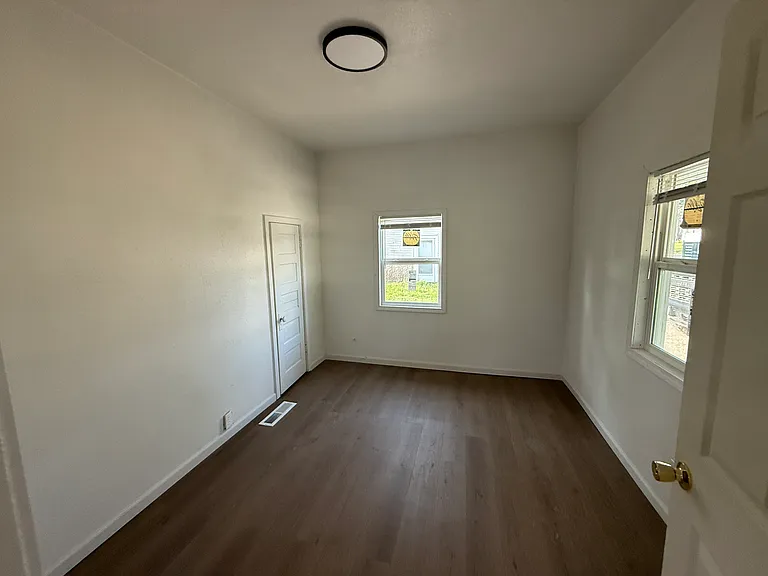 431 Vine St — Photo 5