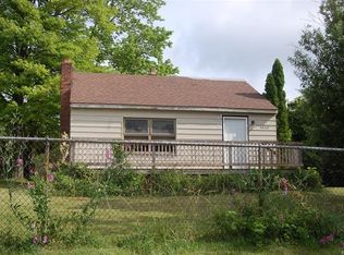 3860 Cresthaven Dr, Waterford, MI