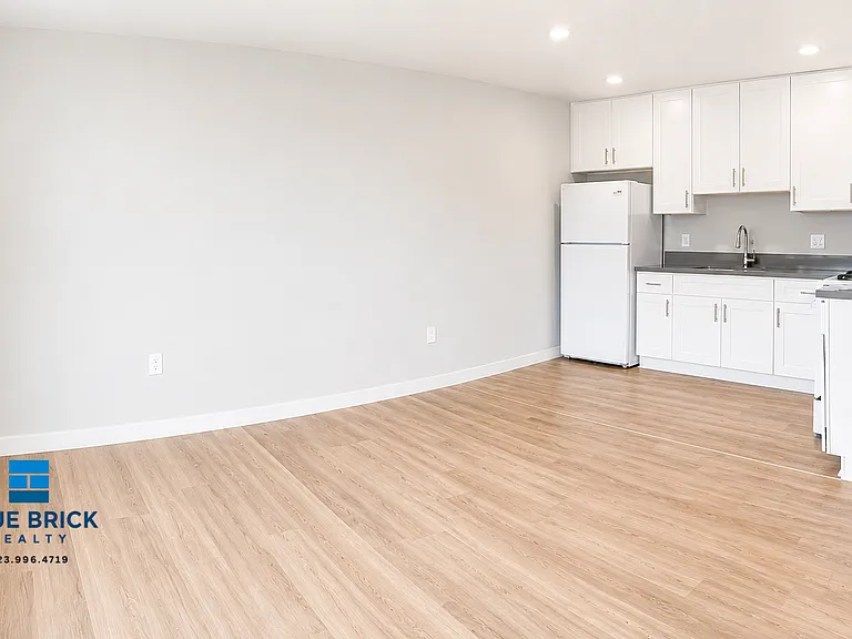 5000 W Coliseum St #8 — Photo 11