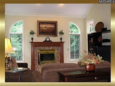 3rd image of 30391 Oakwood Cir