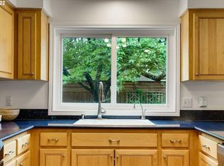 5716 SW Joshua St, Tualatin, OR 97062