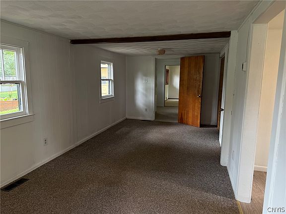 4th image of 6892 Stanwix Ave