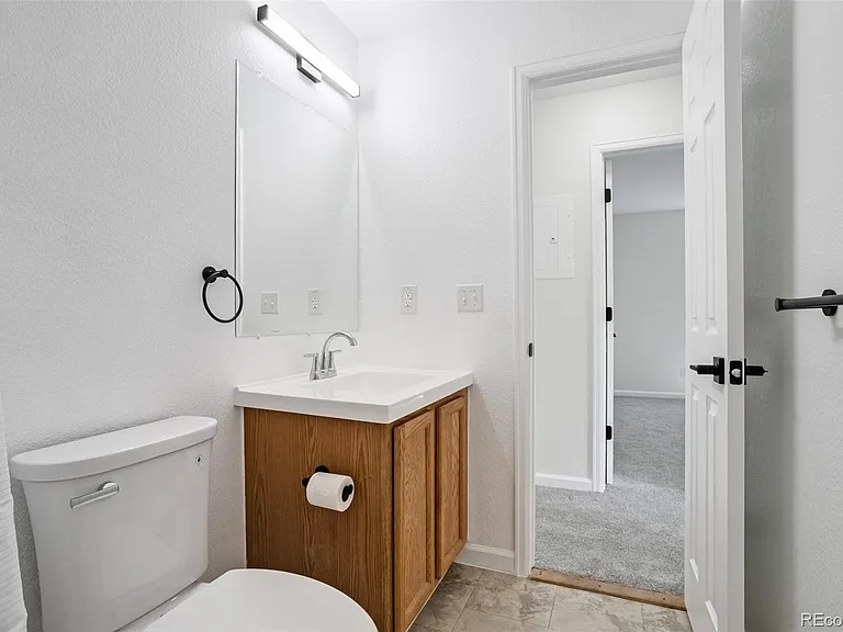 3238 W Girard Ave #C — Photo 23