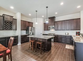 9 Laurelwood Dr, Houston, TX 77058