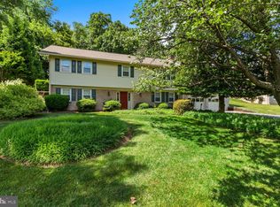 7413 Miller Fall Rd, Rockville, MD 20855