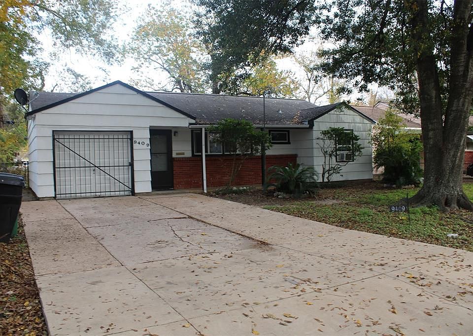 1st image of 9409 Sierra Dr