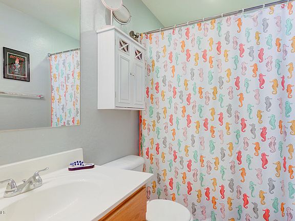 4th image of 2427 E Meadow Mist Ln