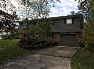 133 Armstrong Dr, Shavertown, PA 18708