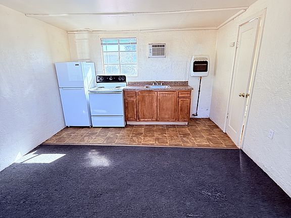 3rd image of 3274 E Benson Hwy #16186521