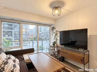 872 Sheppard Ave W #301, Toronto, ON M3H 5V5