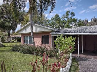 10923 Lake Harris Cir, Tavares, FL 32778