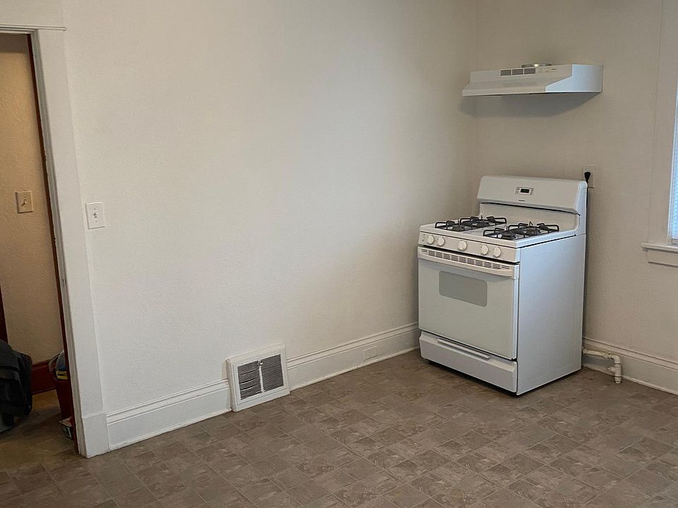 1st image of 1808 S Wenona Ave #1/2