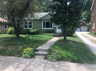 3825 N Grand Blvd, Peoria, IL