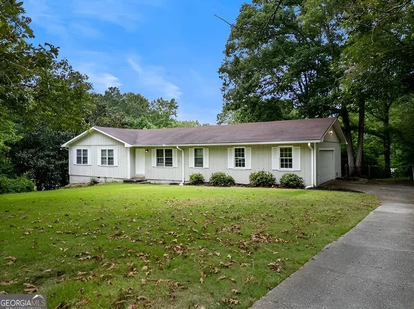2460 Rolling Acres Dr SW, Conyers, GA 30094