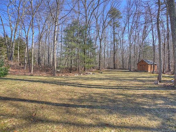 2nd image of 1016 Pequot Trl