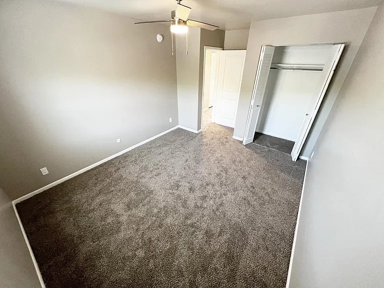 Lake Forest Apartment Homes — Photo 63