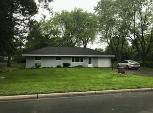 10250 Palm St NW, Coon Rapids, MN 55433