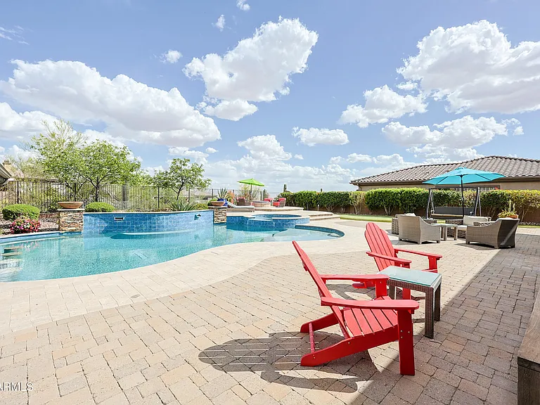 42405 N Harbour Town Ct — Photo 27
