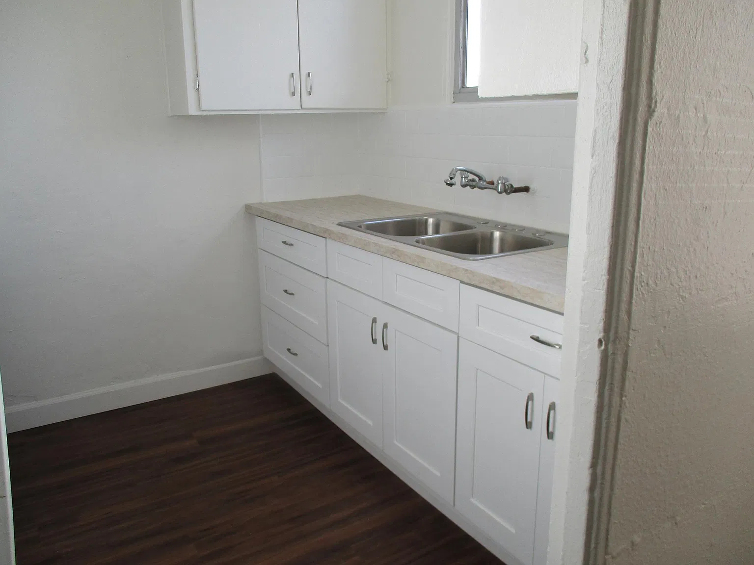 2 bed, 850 sqft, $1,750 — Photo 4
