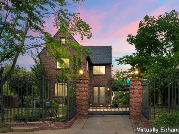 1303 E 26th Pl, Tulsa, OK 74114