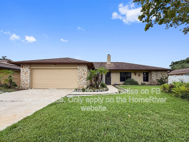 8163 Village Green Rd — Photo 1